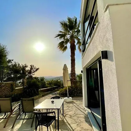 Pleasant Flat With Garden In The Heart Of Daire Bodrum